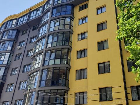 комерційна за адресою Київська вул., 73