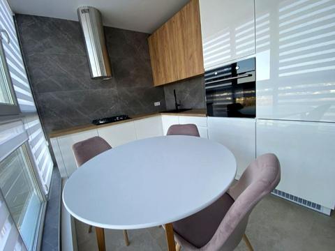 квартира за адресою Сімейна вул., 26