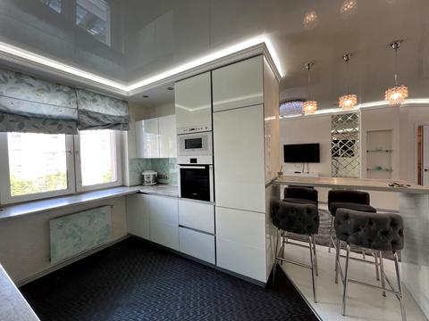 квартира за адресою Патріарха Мстислава Скрипника вул., 40