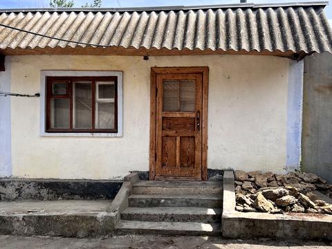 будинок за адресою смт. Овідіополь, Театральна, 18