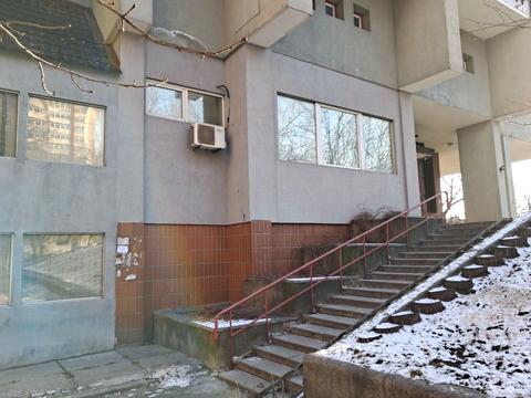 коммерческая по адресу Леси Украинки бульв., 21-А