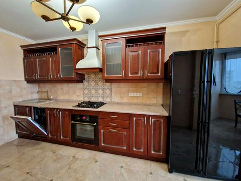 квартира за адресою Боголюбова вул., 16
