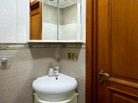 квартира за адресою Регенераторна вул., 4