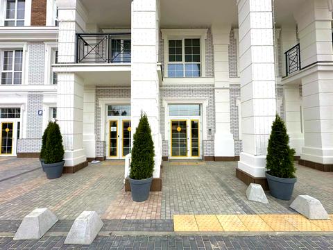 коммерческая по адресу Коцюбинского ул., 1