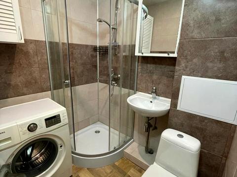 квартира за адресою Небесної Сотні просп. (Маршала Жукова), 3