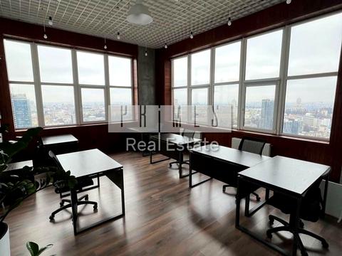 комерційна за адресою Лесі Українки бульв., 7-А