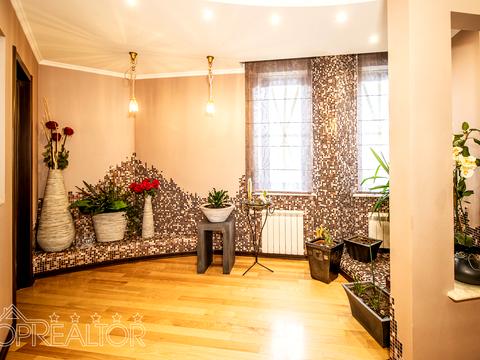 квартира за адресою Отакара Яроша пров., 16б