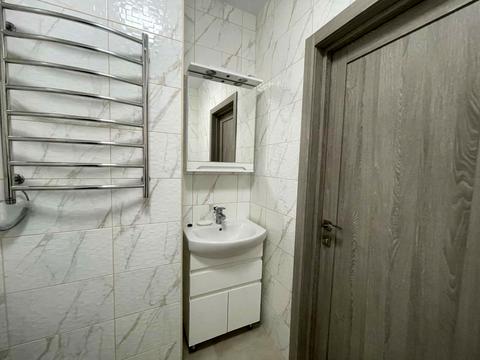 квартира по адресу Ревуцкого ул., 40-В