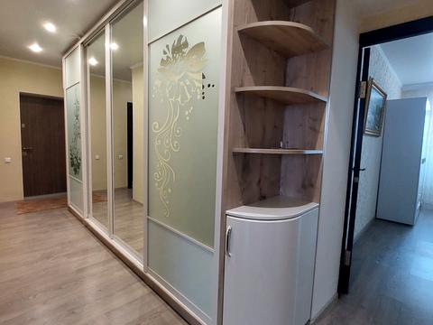 квартира за адресою Космонавтів вул., 128д