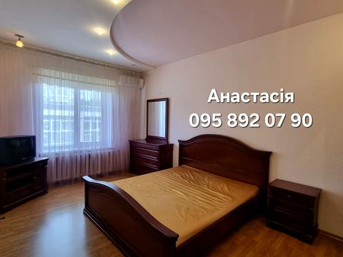 квартира за адресою Дмитрівська вул., 69