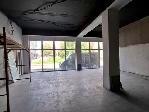комерційна за адресою Лесі Українки просп., 12