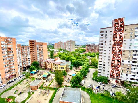 квартира за адресою Осіння вул., 33