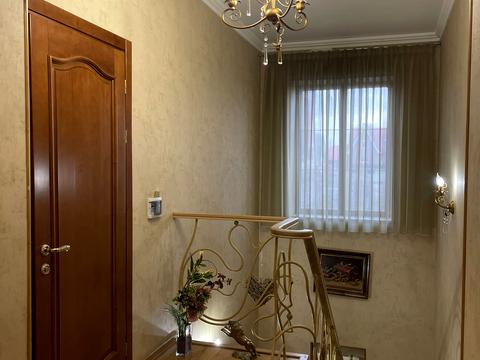 будинок за адресою 12-а Ентузіастів, 18