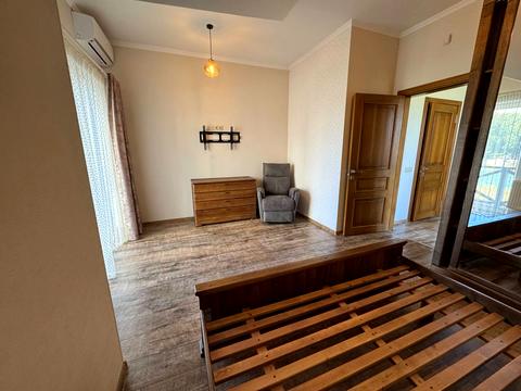 будинок за адресою Назарія Яремчука вул.