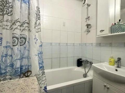 квартира по адресу Героев Днепра ул., 35