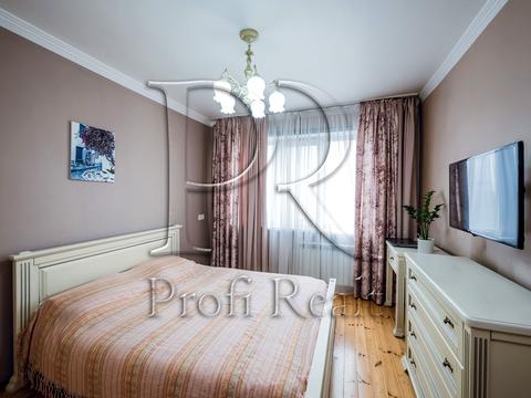 квартира за адресою Вахтанга Кікабідзе вул. (Булгакова), 3