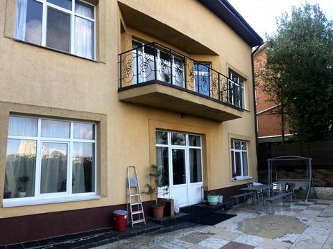 будинок за адресою Академіка Кащенка вул.