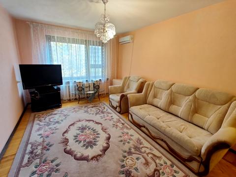 квартира за адресою Героїв просп., 4