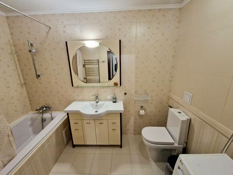 квартира за адресою Боголюбова вул., 16