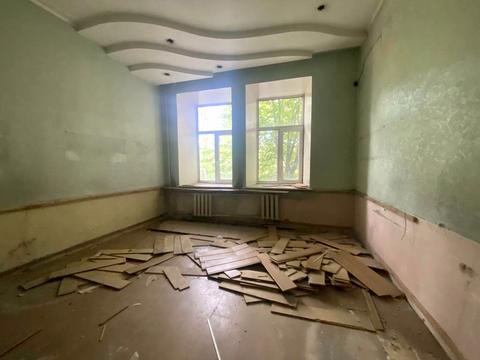 коммерческая по адресу Дмитрия Яворницкого просп. (Карла Маркса), 37