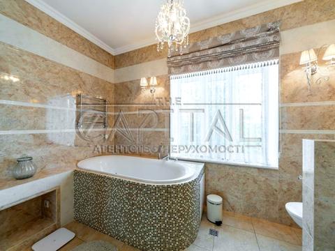 будинок за адресою Світанкова вул., 38