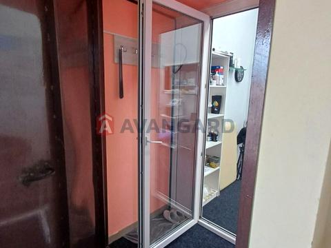 комерційна за адресою Січеславська вул., 6