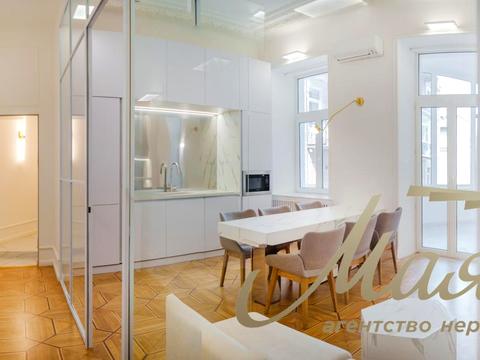 коммерческая по адресу Шота Руставели ул., 21