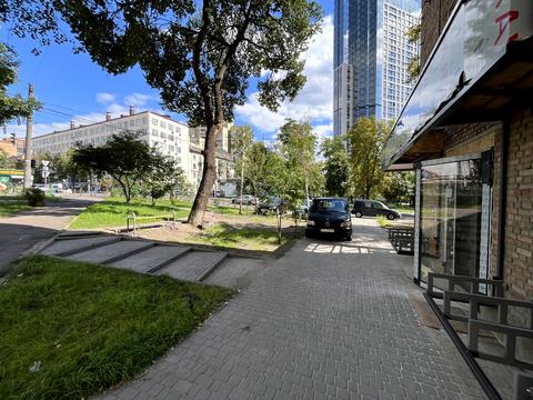 комерційна за адресою Німецька вул. (Тельмана), 4