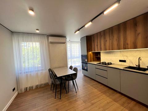 квартира по адресу Степана Бандеры ул., 79