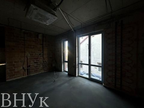 квартира за адресою Степана Бандери просп., 16
