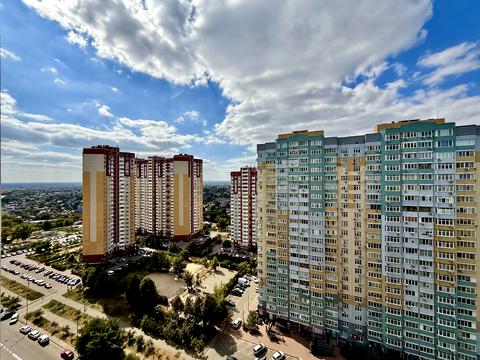 квартира за адресою Софії Русової вул., 7