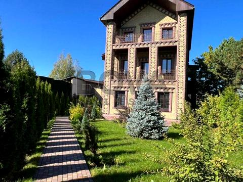 будинок за адресою Миру вул.