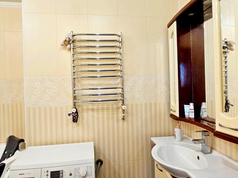 квартира за адресою Металургів просп., 80