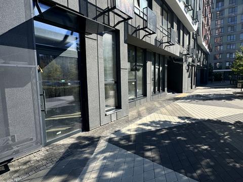 комерційна за адресою Тадея Рильського бульв., 3