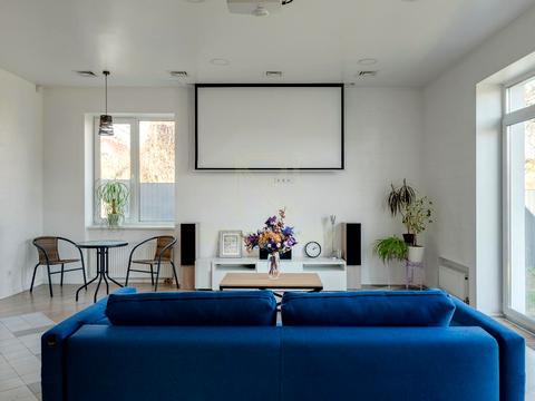 будинок за адресою 10 Озерна