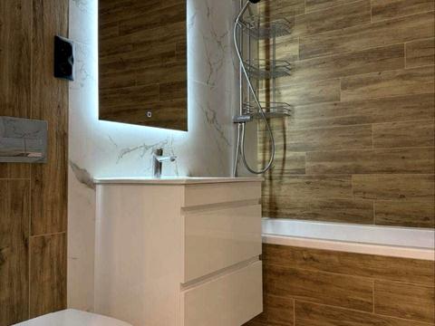 квартира за адресою Академіка Амосова вул., 67