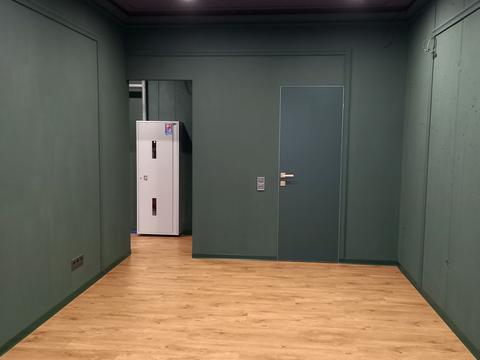 коммерческая по адресу Михаила Максимовича ул. (Трутенко Онуфрия), 24-В