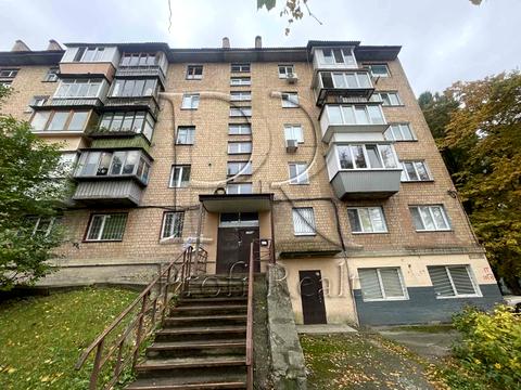 квартира за адресою Серпова вул., 1