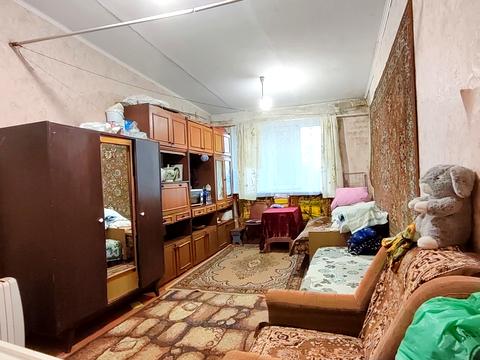 кімната за адресою Каштанова, 8