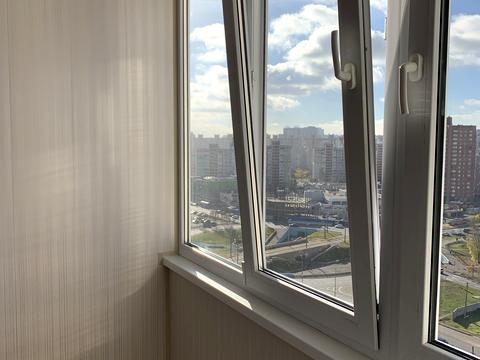 квартира за адресою Ревуцького вул., 19/1