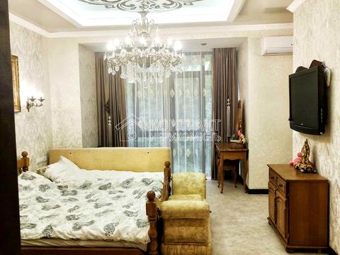 квартира по адресу Дебютна, 8