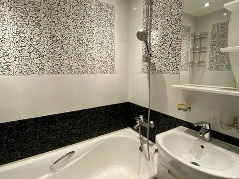 квартира по адресу Драгоманова ул., 42-А