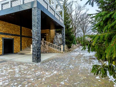 коммерческая по адресу Береговая ул., 6