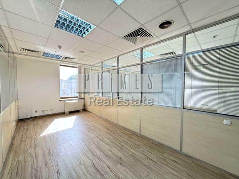 комерційна за адресою Київ, Богдана Хмельницького вул., 17/52А