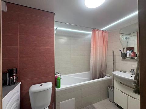 квартира за адресою Владислава Бувалкіна вул., 58г