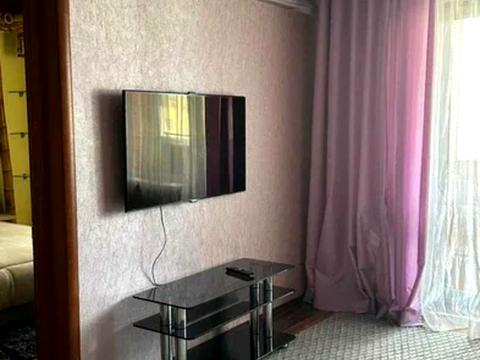 квартира за адресою Лариси Руденко вул., 10