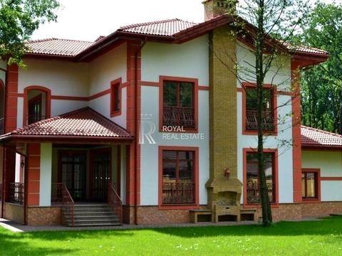 будинок за адресою с. Романків, Центральна вул.