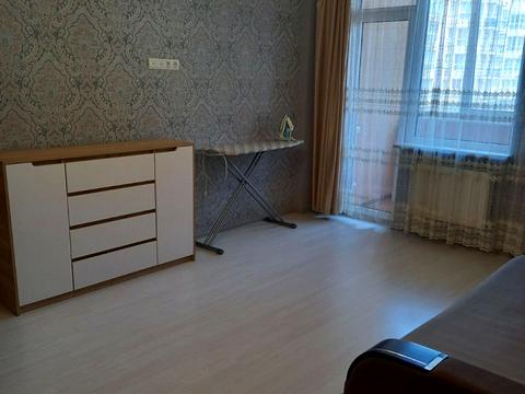 квартира за адресою Владислава Бувалкіна вул., 56-А