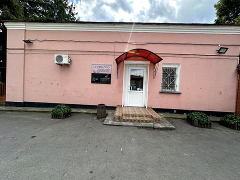 коммерческая по адресу Центральна, 19а