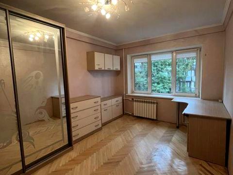 квартира за адресою Героїв Космосу вул., 1-А